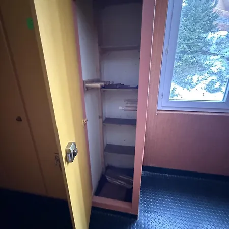 2 Avec Mezzanine