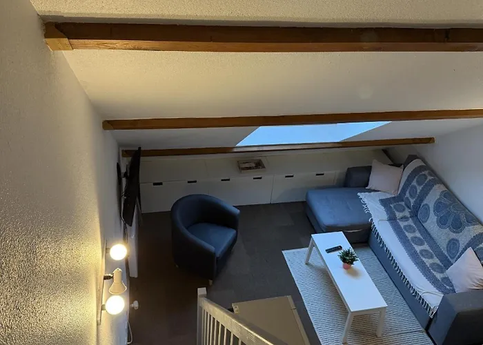 2 Avec Mezzanine Apartment